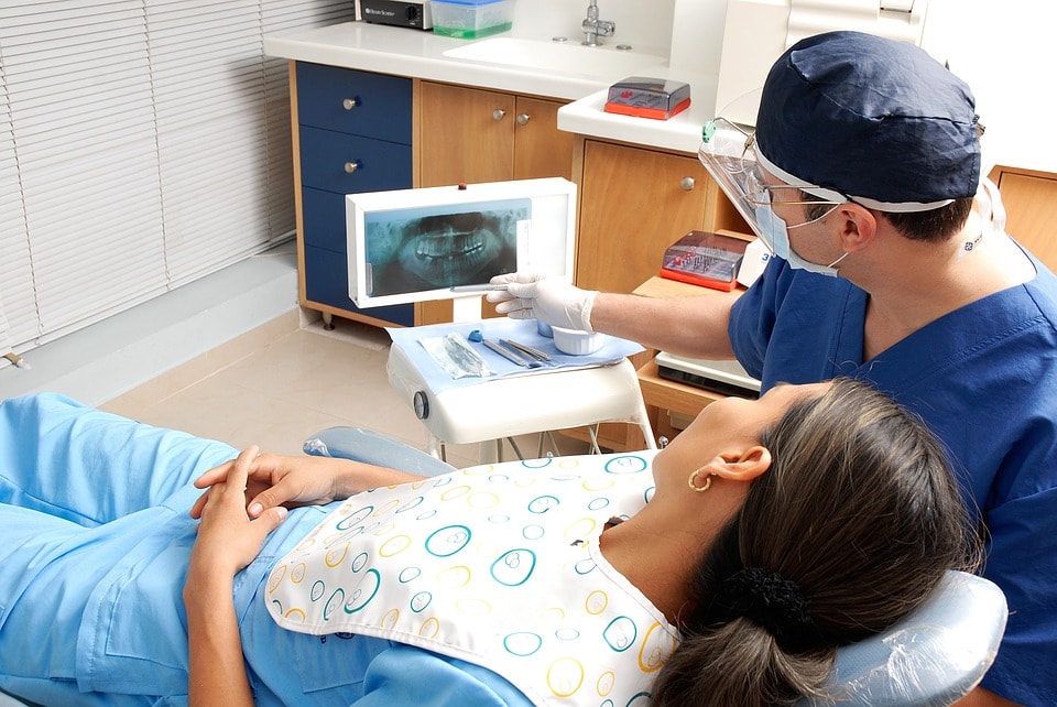 tratamiento dental - dentista en sevilla, dentista en aljarafe, clinica dental palomares - centro bucodental sevilla